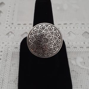 Silver colored  ring
